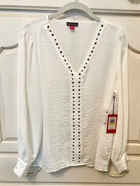 Vince Camuto White Eyelet-Trim Long-Sleeve V-Neck Blouse